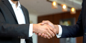 Брал предоплату и не выходил на связь —  чем все закончилось?