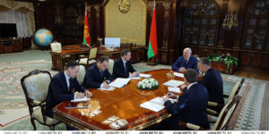 Александр Лукашенко обсудил с Нацбанком задачи экономического развития