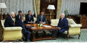 Беларусь готова развивать связи с Чукоткой: о чем договорились в Минске