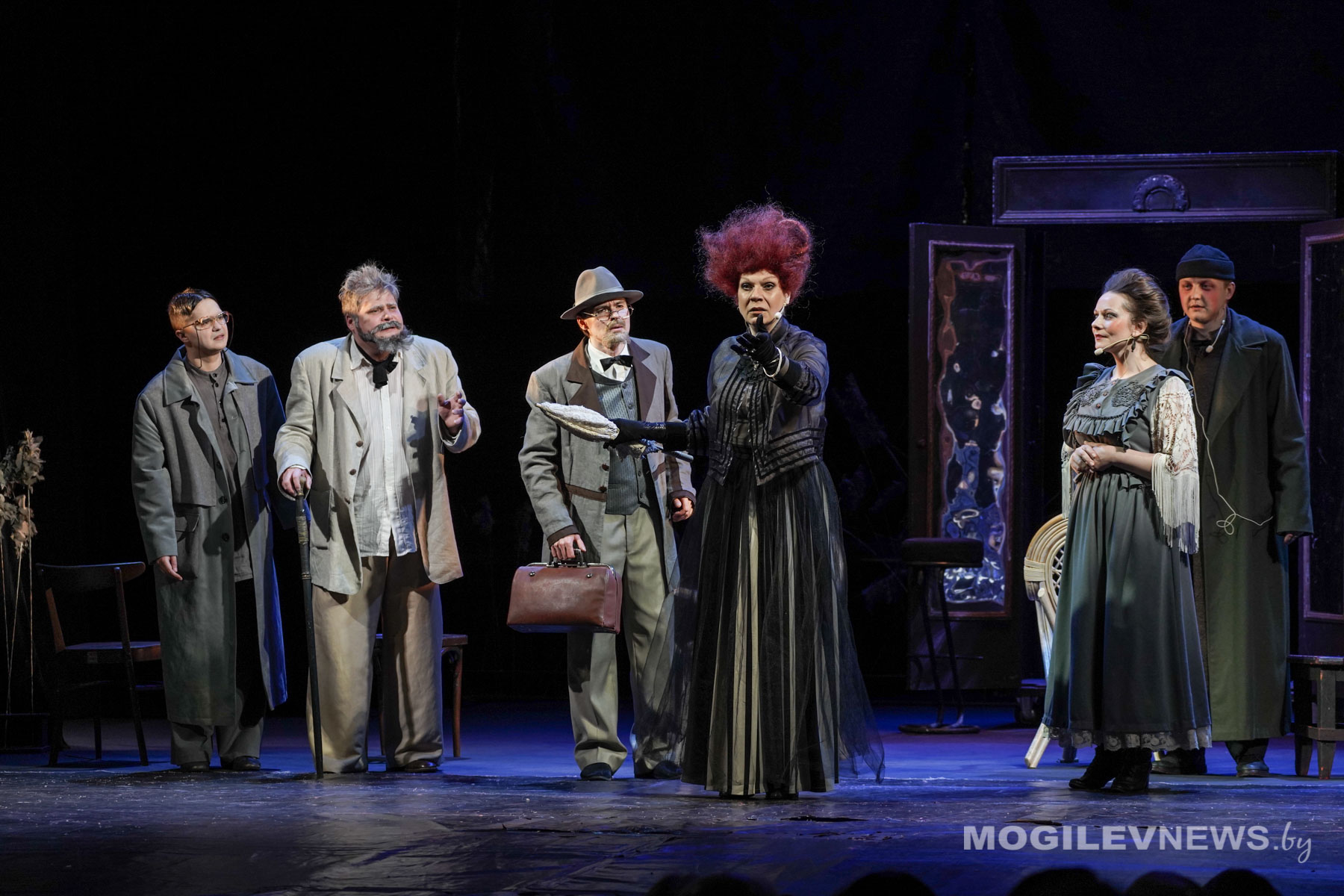 «Чайка» на «М.@rt.контакте»: могилевский драмтеатр представил трагикомедию по Чехову. Фото