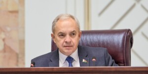 Связь власти с народом: Игорь Сергеенко подвел итоги двухлетней работы парламентариев