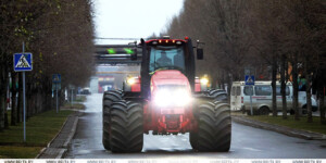 В Беларуси упростили регистрацию тракторов и самоходной техники