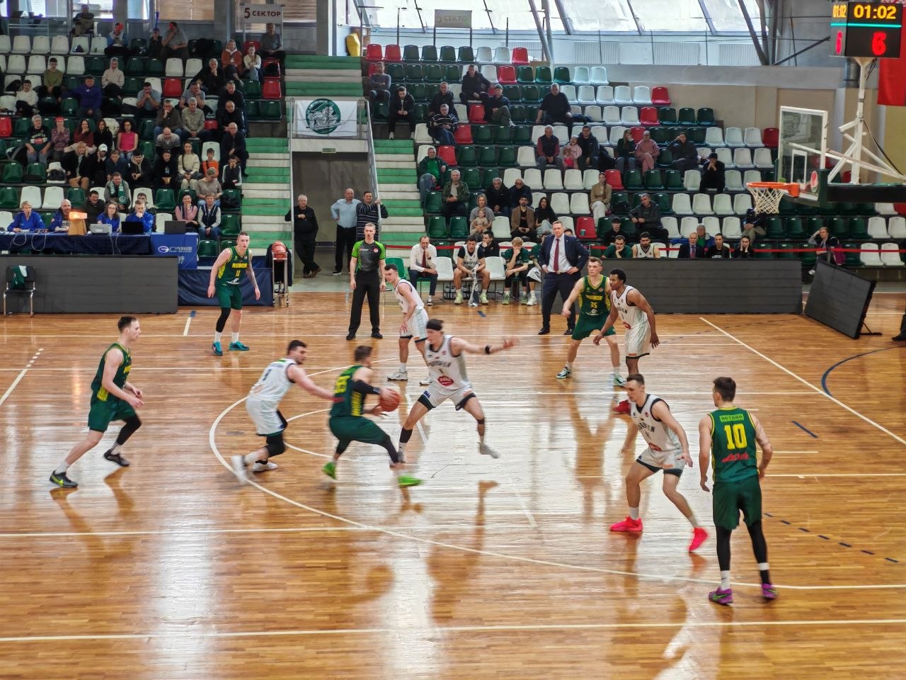 «Борисфен» отыграл «-15» и вырвал победу у «Рубона»