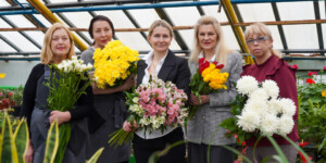 Желтые тюльпаны, классические розы и яркие мимозы. Узнали, какие еще цветы предпочитают наши женщины в преддверии 8 марта. Фото