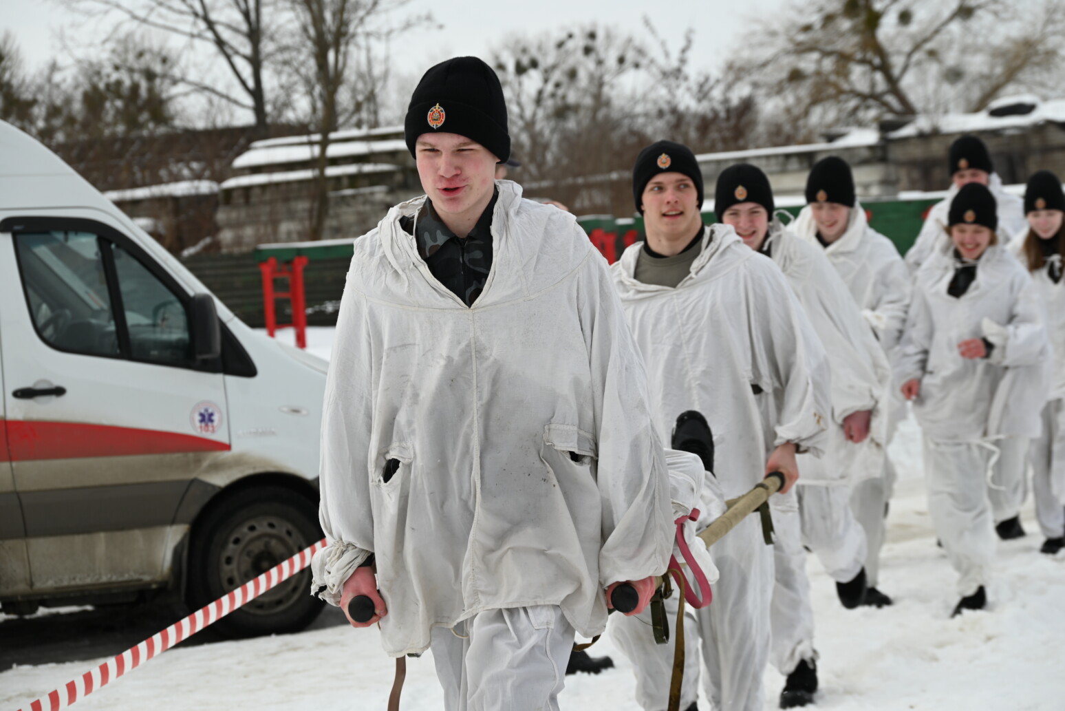 Бежали до последнего, стреляли без промаха: кто стал лучшим на военно-патриотическом соревновании «Вызов»