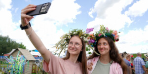 На 924 девушки приходится 1000 юношей в возрасте до 30 лет, далее пропорция резко меняется в Могилевской области