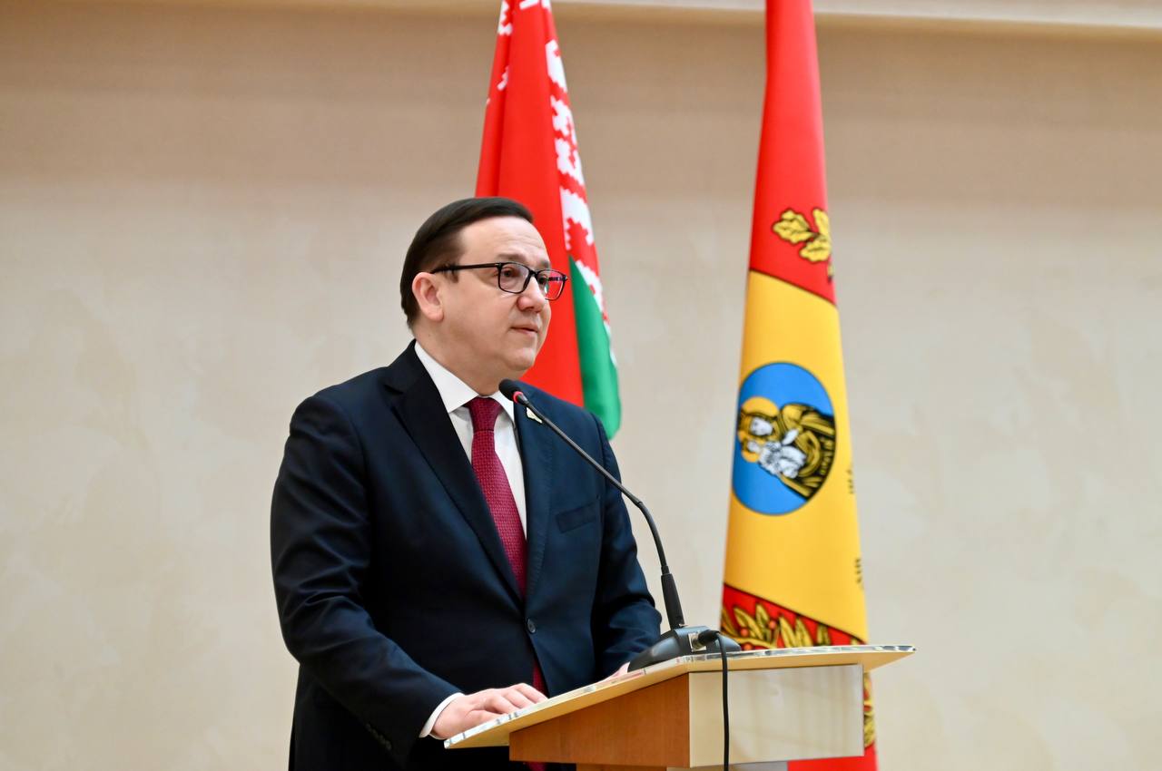 Открытый разговор без формальностей: Владимир Перцов встретился со студентами и преподавателями Белорусско-Российского университета