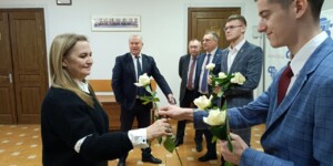 Праздничный букет для прекрасных дам: в Могилевском областном объединении профсоюзов музыкально поздравили женщин с 8 Марта