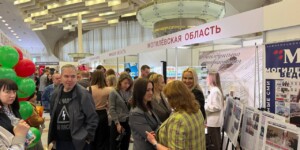 Могилевщина представила литературную экспозицию на книжной выставке в Минске. ФОТО