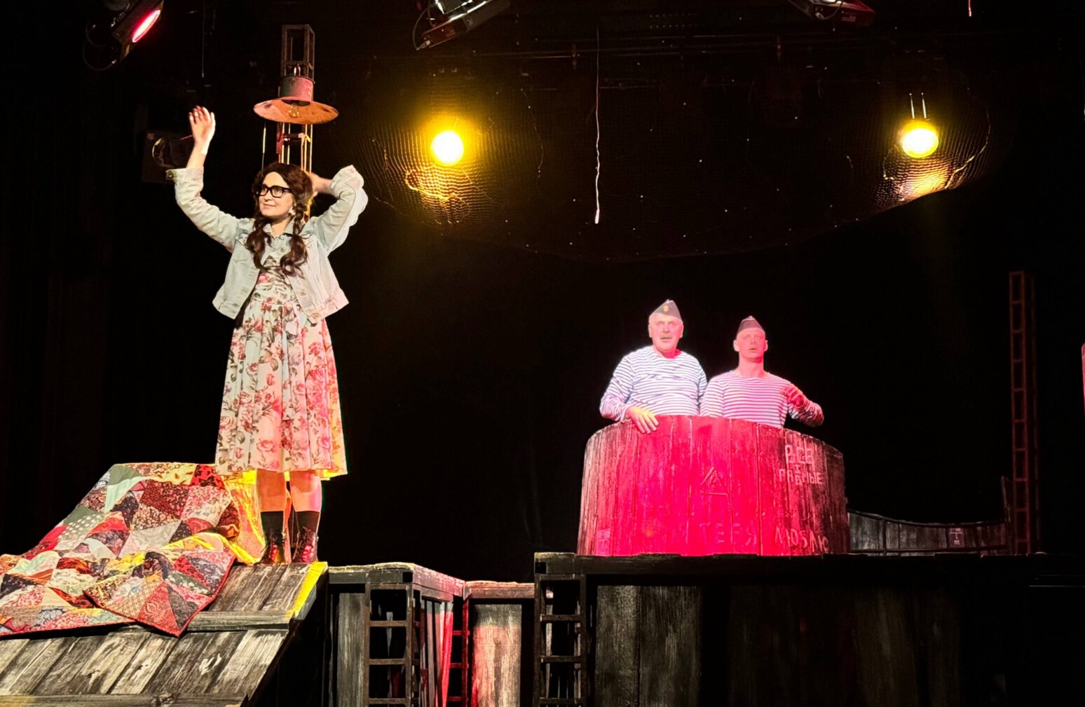 Сентиментальную сказку о собаке показали актеры из Санкт-Петербурга на могилевской сцене