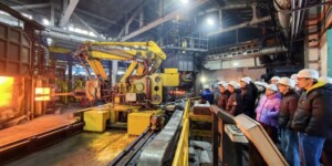 Студенты могилевского колледжа побывали на металлургическом заводе