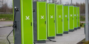 Сбой Malanka в Беларуси: где можно зарядить электромобиль бесплатно в Могилеве