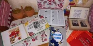 Судьба как полотно: в Костюковичах открылась выставка к Году белорусской женщины