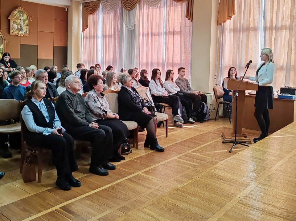 «Путь сквозь время»: в Могилеве говорили о выдающихся женщинах Беларуси