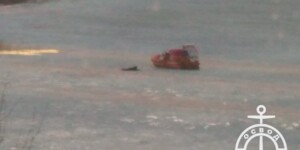 В Могилеве на Фатинском заливе два рыбака провалились под лед