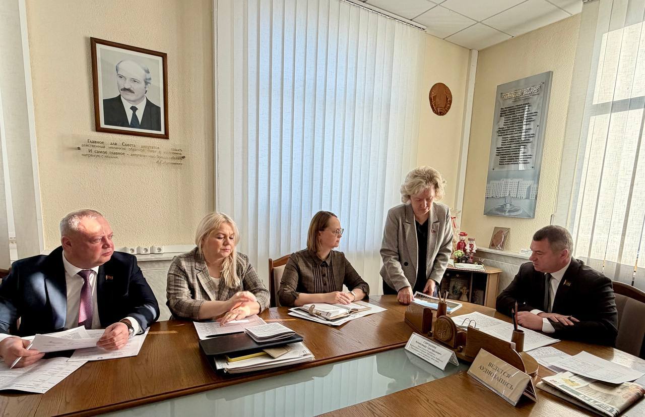 «Ни одно обращение не останется без внимания». Александр Горошкин провел личный прием граждан с жителями региона