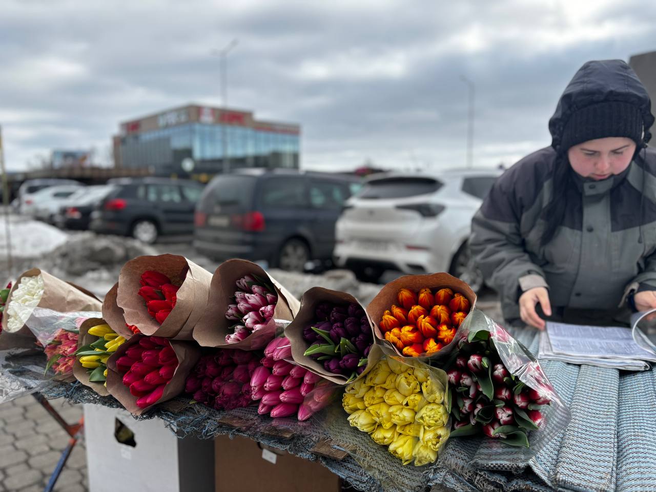 Как продают цветы к 8 Марта в Могилевской области: проверили 82 торговые площадки