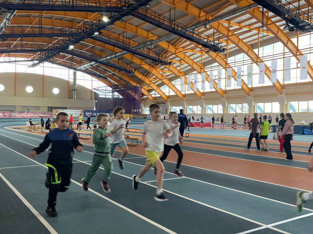 «Королева спорта» собирает юных звезд: в Могилеве стартовал областной этап «300 талантов для Королевы»