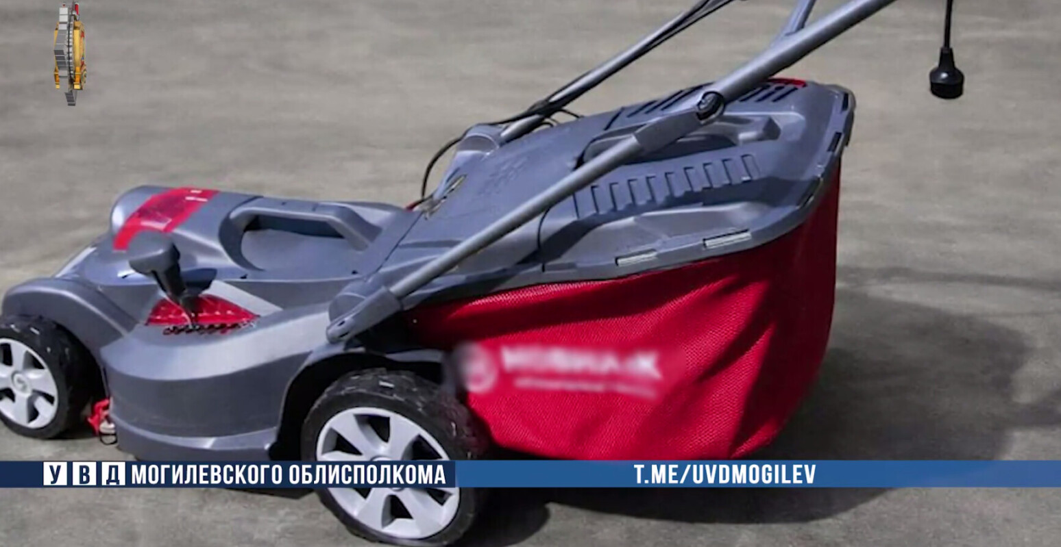 Помогал по хозяйству, а потом обокрал — что произошло