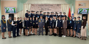 В СШ № 21 Могилева состоялась церемония торжественного ритуала посвящения в учащихся таможенного класса. Фото