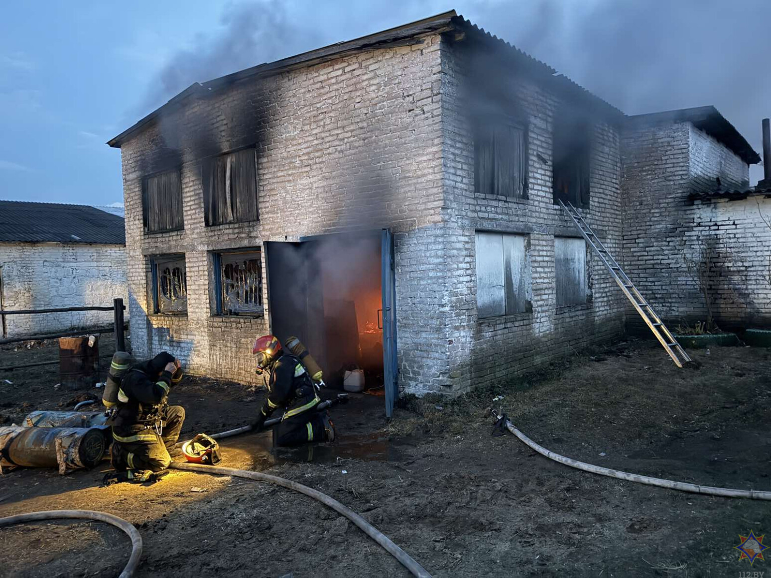 Молочно-товарная ферма горела в Мстиславском районе