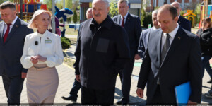 «Лучшие стандарты»: Лукашенко оценил социальную инфраструктуру Петрикова