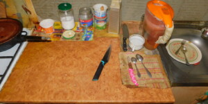 Нетрезвый житель Горок неловко готовил обед и попал в реанимацию