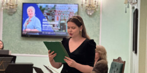 80 лет со дня рождения Зои Бурцевой: как в драмтеатре почтили легенду сцены