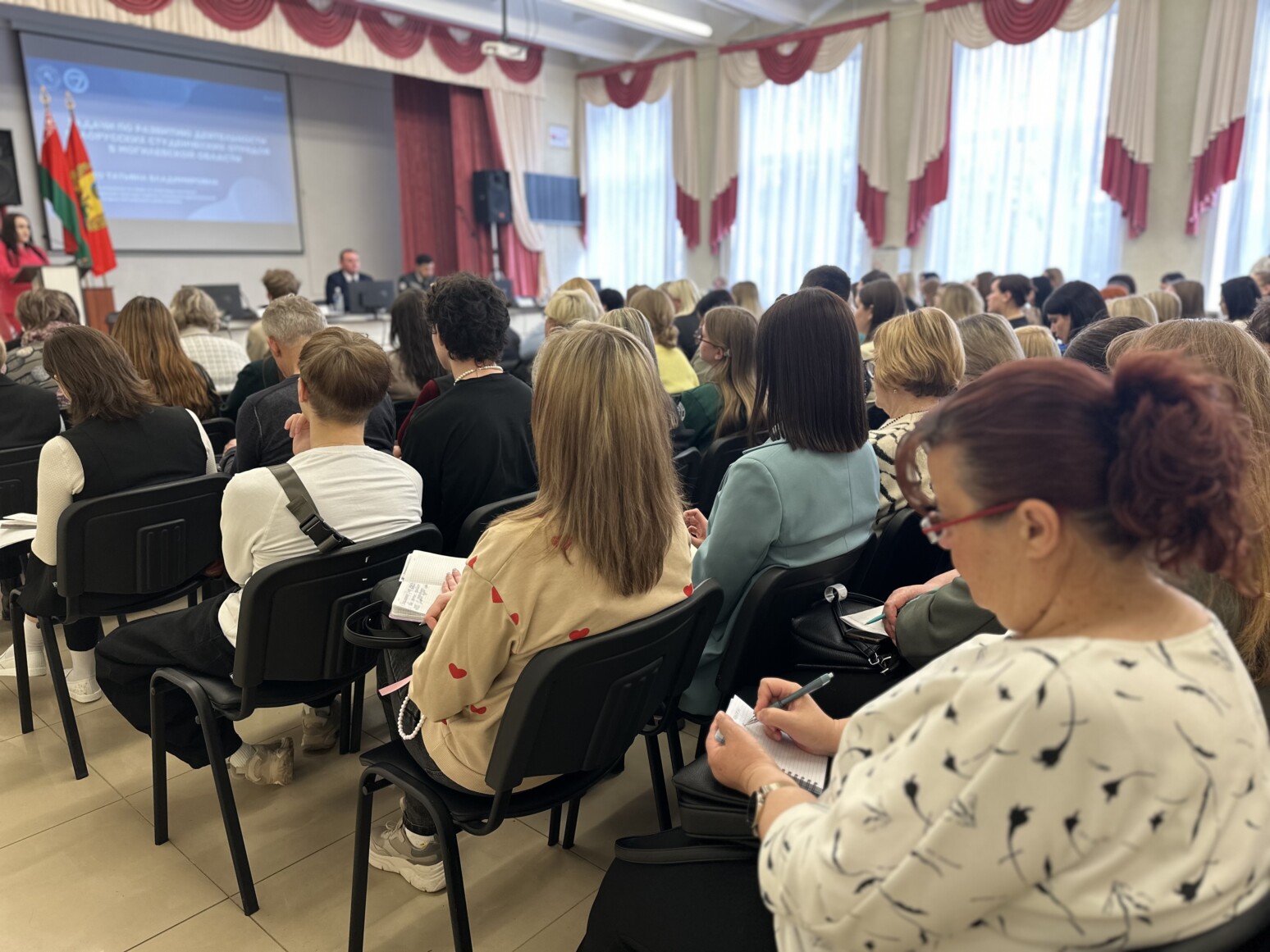 Курс на молодежь: в Могилеве задают новые ориентиры для студенческих отрядов