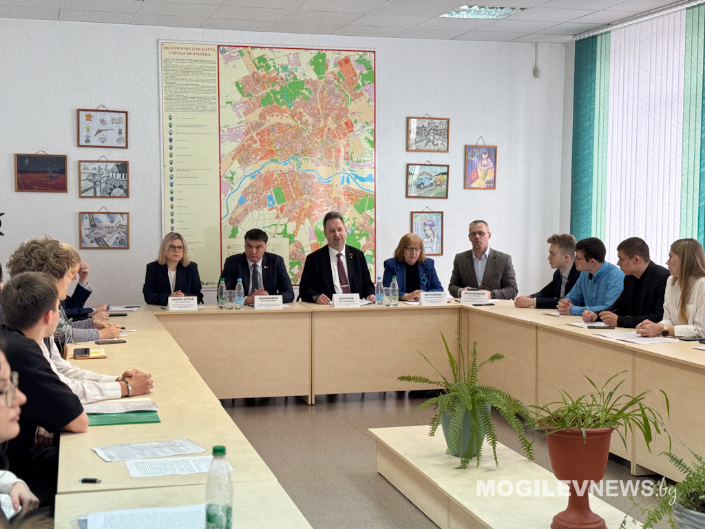 В Могилеве определили финалистов областного этапа молодежного конкурса аналитических проектов