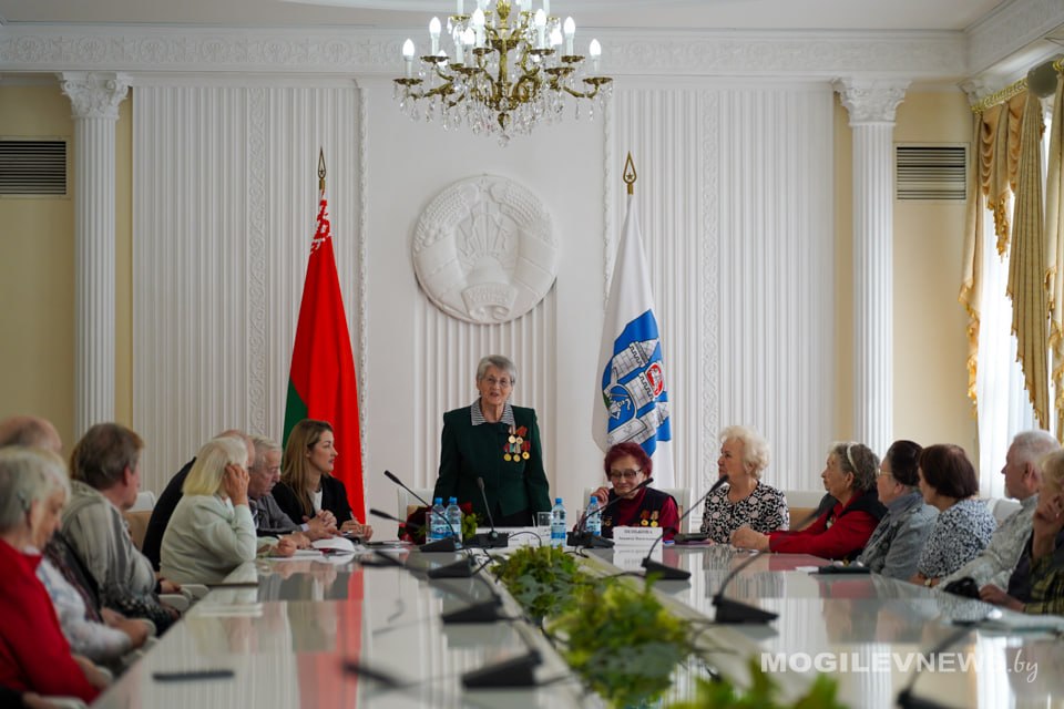 «Пока живы — будем говорить правду»: в Могилеве избрали нового председателя областной ассоциации малолетних узников. Фото