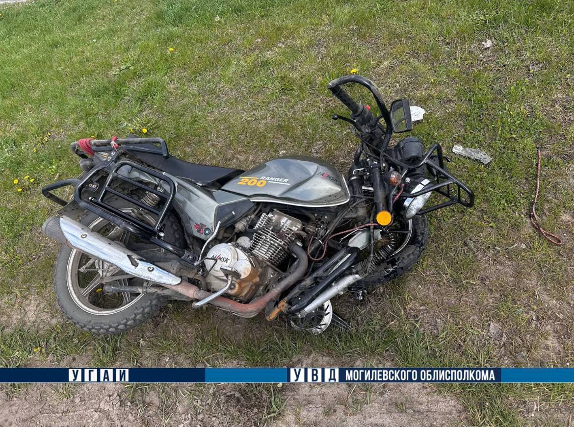 В Бобруйске мотоциклист столкнулся с такси