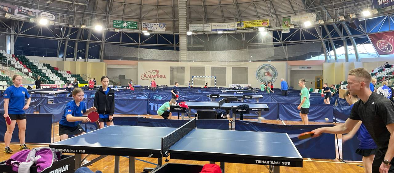 В «Олимпийце» стартовал решающий третий тур командного первенства Беларуси по настольному теннису