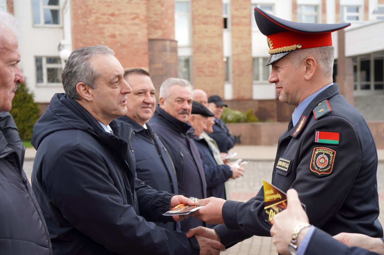 В Могилеве наградили ликвидаторов Чернобыльской аварии