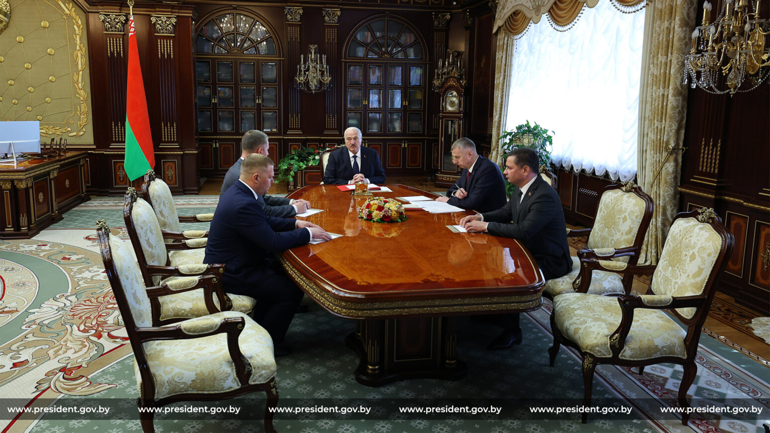 Лукашенко согласовал назначение нового мэра Гомеля и гендиректора БМЗ