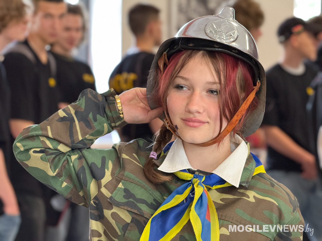Один день с МЧС: школьники Могилевщины попробовали себя в роли спасателей
