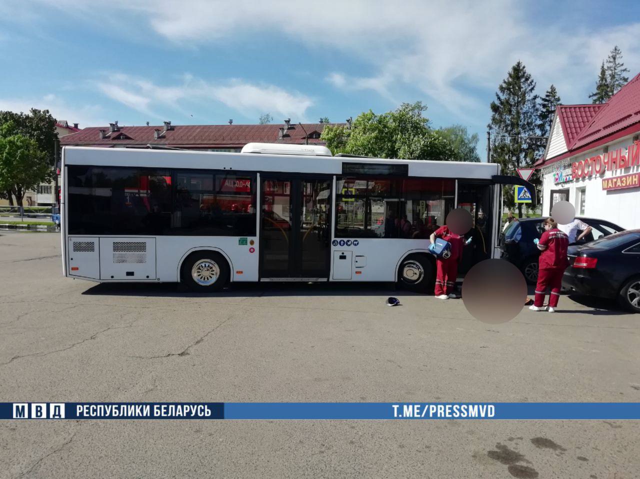 Трагедия в Чаусах: автобус насмерть сбил супружескую пару