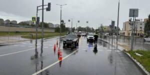 В Могилеве ребенок на электросамокате попал под колеса автомобиля