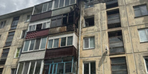 В Могилеве горел балкон в пятиэтажке на Днепровском бульваре