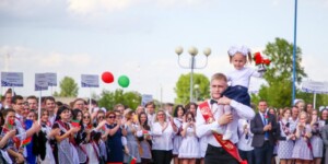 Обязан ли наниматель предоставить выходной на «Последний звонок» родителям выпускника?
