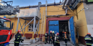 В Могилеве произошел пожар в цехе завода на Королева