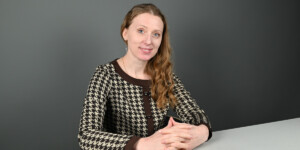 Святлана Цмугунова: «Мяне натхняе прыгажосць беларускай прыроды, сустрэчы з чытачамі,творчыя людзі»