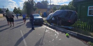 Не уступил дорогу: в Климовичах столкнулись Lada и Audi