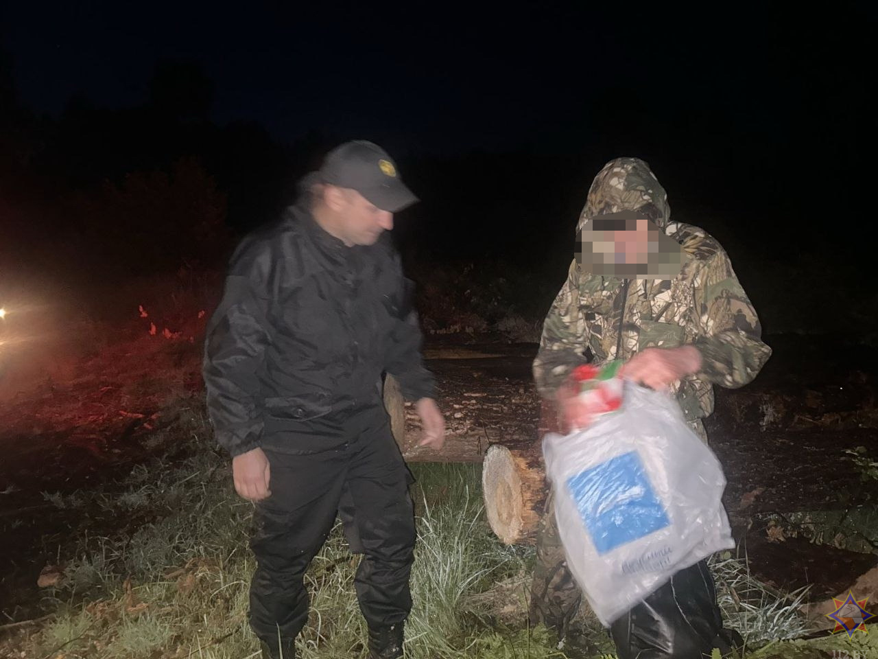 Под Осиповичами пять часов искали заблудившегося грибника