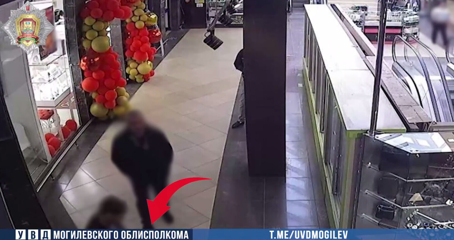 В Могилеве клиент банка получил лишние 50 тысяч рублей
