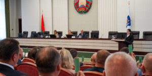 В Могилеве состоялась внеочередная сессия городского Совета депутатов. Фото