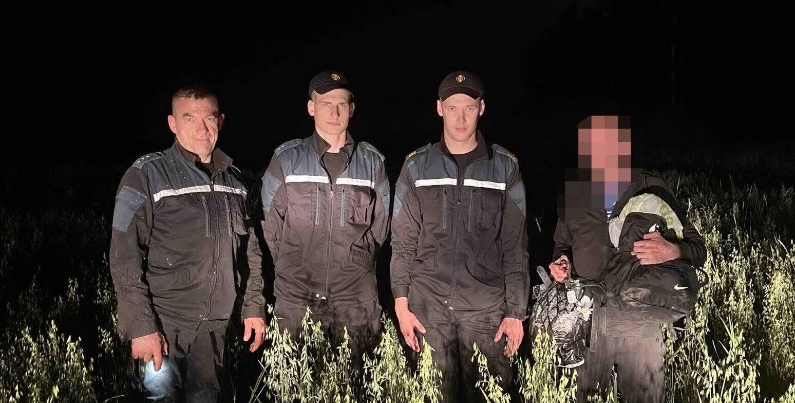 В Быховском районе спасатели пять часов искали заблудившегося мужчину