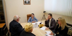 В фокусе внимания сенатора — насущные проблемы могилевчан. Ирина Петрусевич провела личный прием граждан.