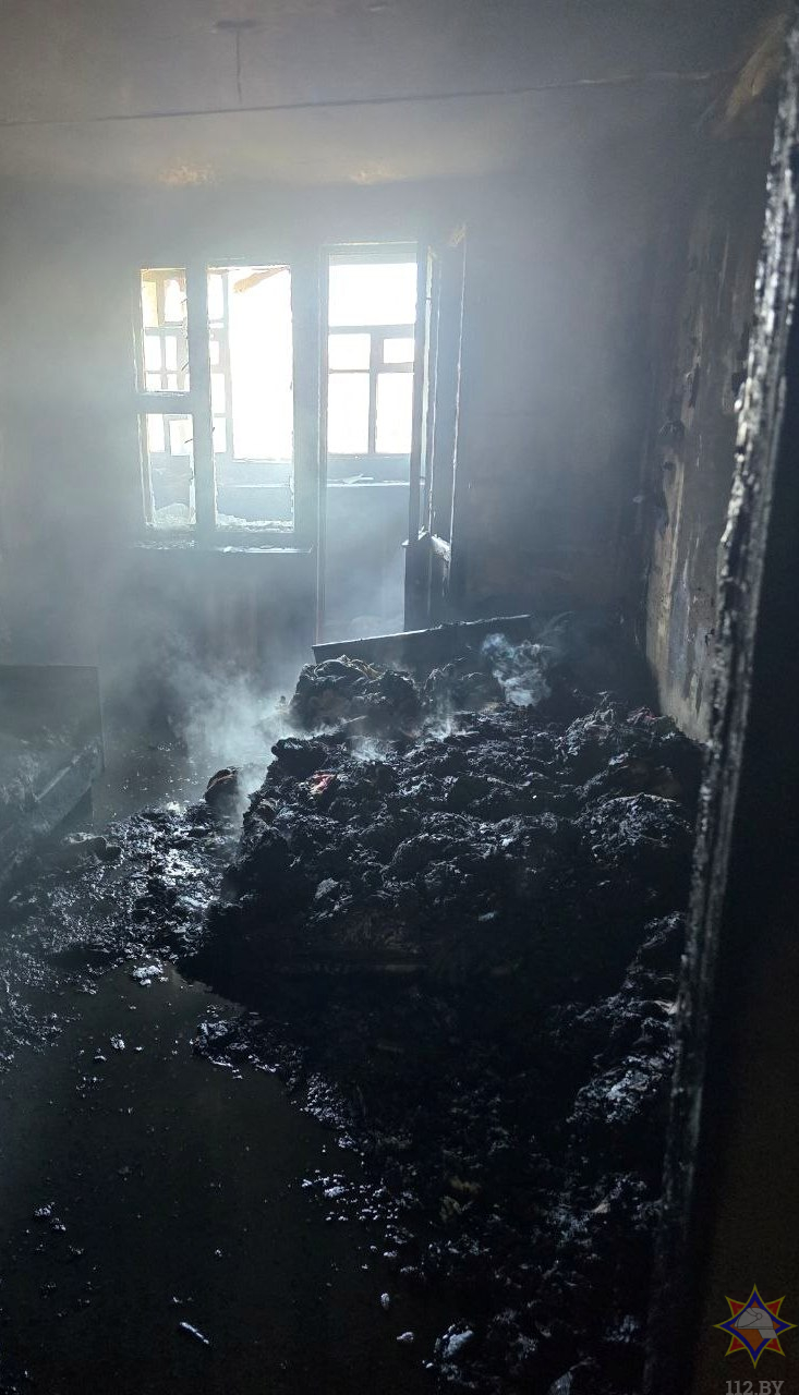 В Кировске на пожаре в квартире погибла 63-летняя пенсионерка