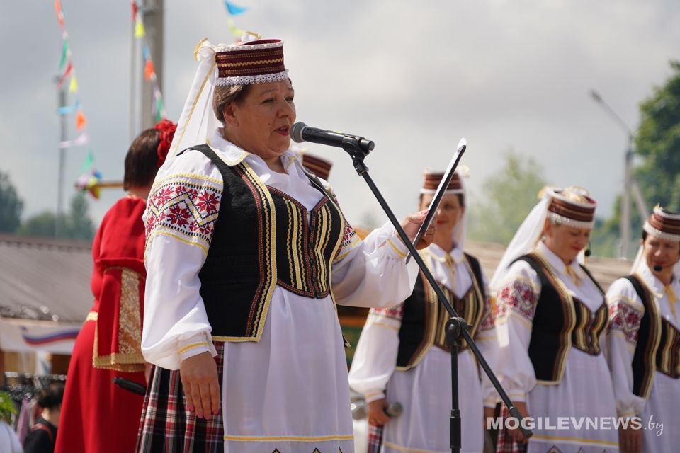 На празднике «Купалье» — единство, песни и веселье! Фото